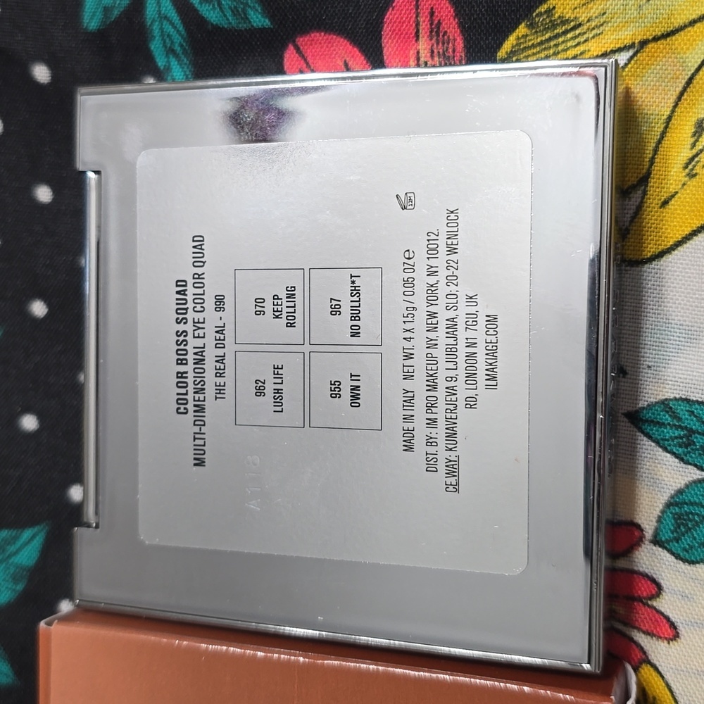 IL MAKIAGE Color Boss Squad Quad Eyeshadow Palette The Real Deal 990 - Picture 6 of 13